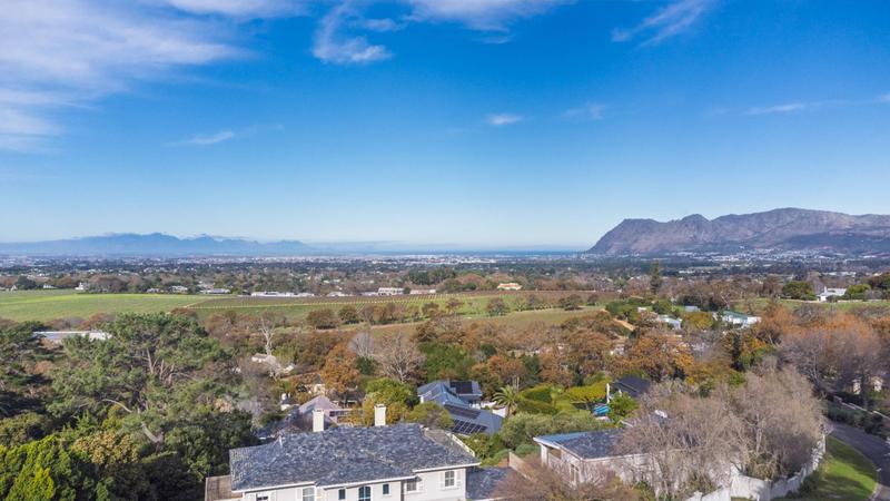 6 Bedroom Property for Sale in Constantia Upper Western Cape